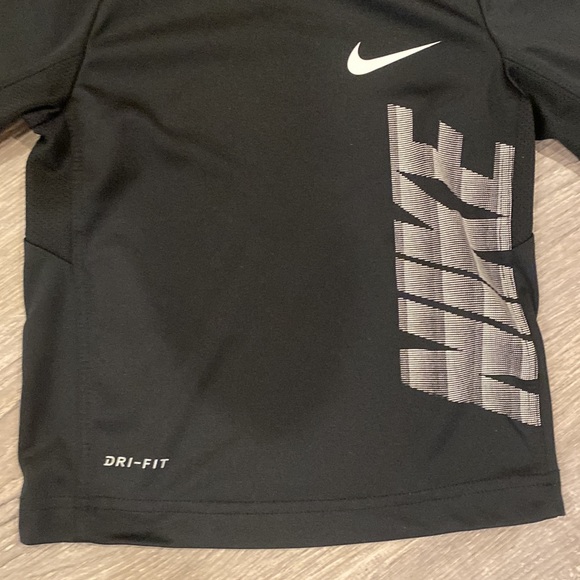 Toddlers Nike Dri-Fit Activewear Pullover Hoodie Sz 2T - Picture 2 of 5
